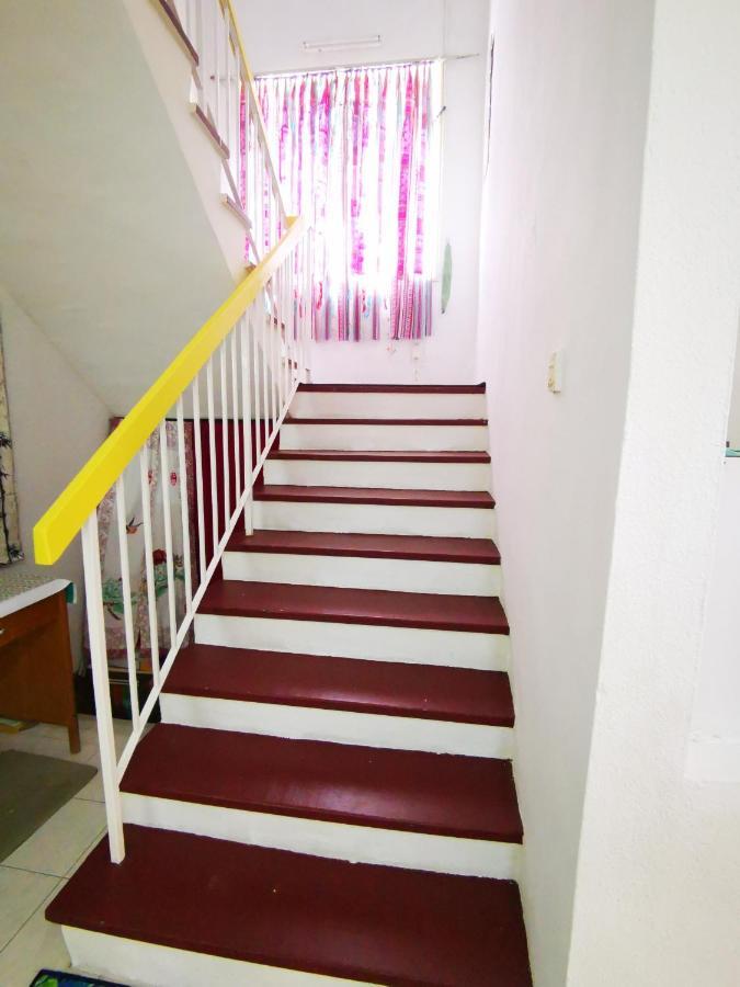Lpm Room Tanjung Bungah  Εξωτερικό φωτογραφία